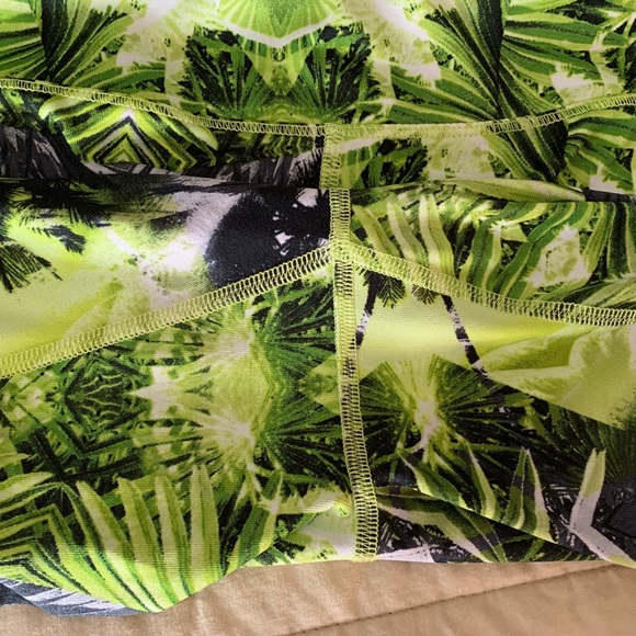 ✨3 for $25✨ Material Girl leggings - Picture 6 of 6